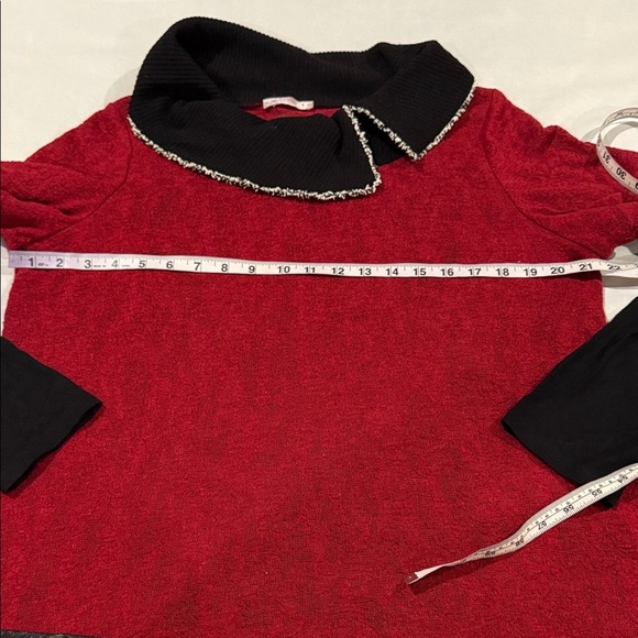 Zoe Sweater Red and Black Women's - Picture 7 of 10